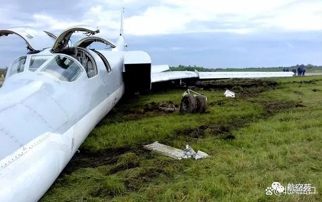 乌无人机摧毁俄军Tu-22M3战略轰炸机，基辅信心大增