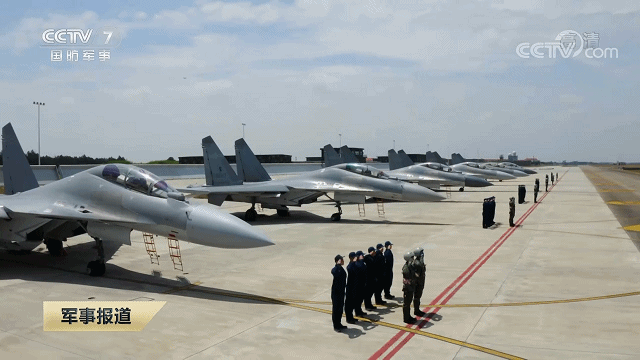 电影《壮志凌云》的剧情成了现实?央视曝光歼-16展示“首发破口,再发摧毁”神技!