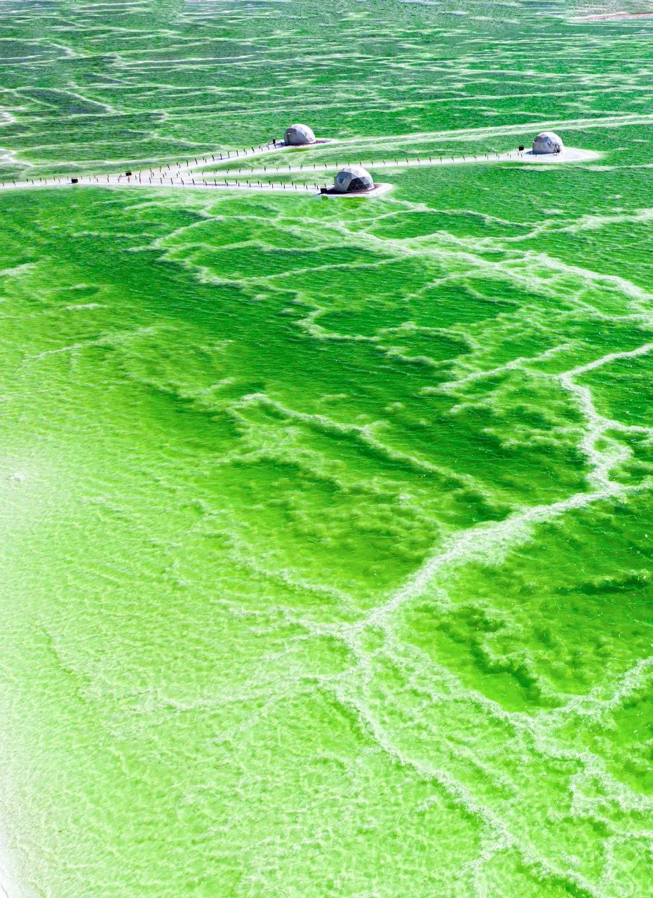 别囤盐了!中国最大的“天空之镜",比茶卡盐湖大56倍,价值12万亿,够全世界人口吃1000年!