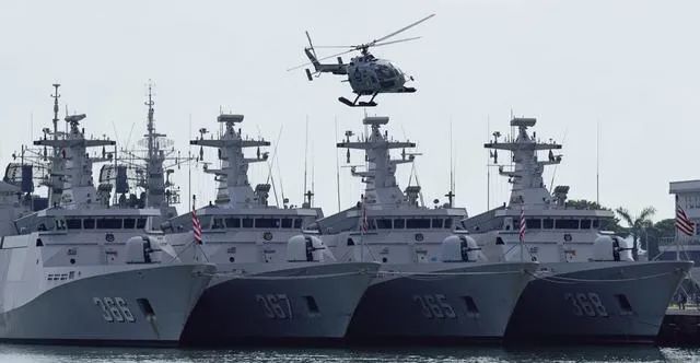 离谱！全球海军实力排名印尼第四？韩国第五？两栖攻击舰比中国还多？