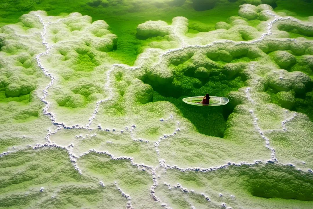 别囤盐了!中国最大的“天空之镜",比茶卡盐湖大56倍,价值12万亿,够全世界人口吃1000年!