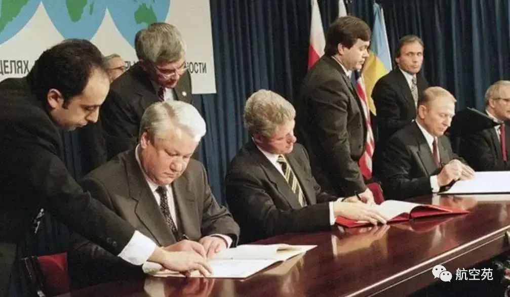 北约授意乌用F-16挂B-61核弹袭击俄罗斯控制下的扎波罗热核电站?