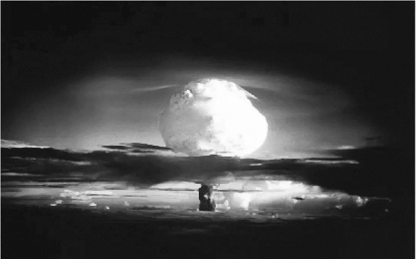 目睹第一颗原子弹爆炸，他脑中闪过一句诗“我是死神，是世界的毁灭者”