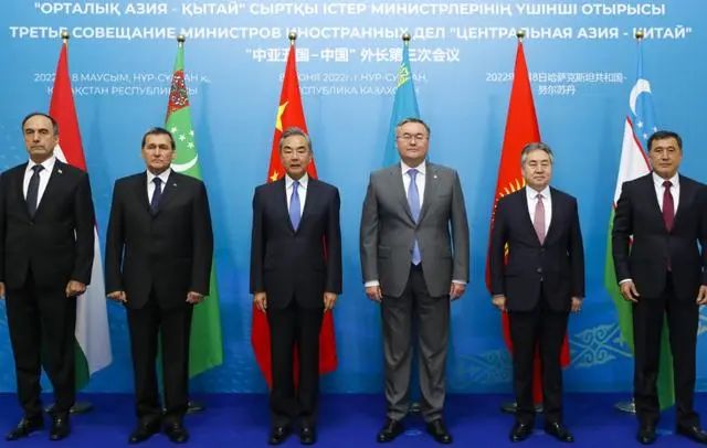 盯上了中亚这块肥肉,美国想要全面包围中国