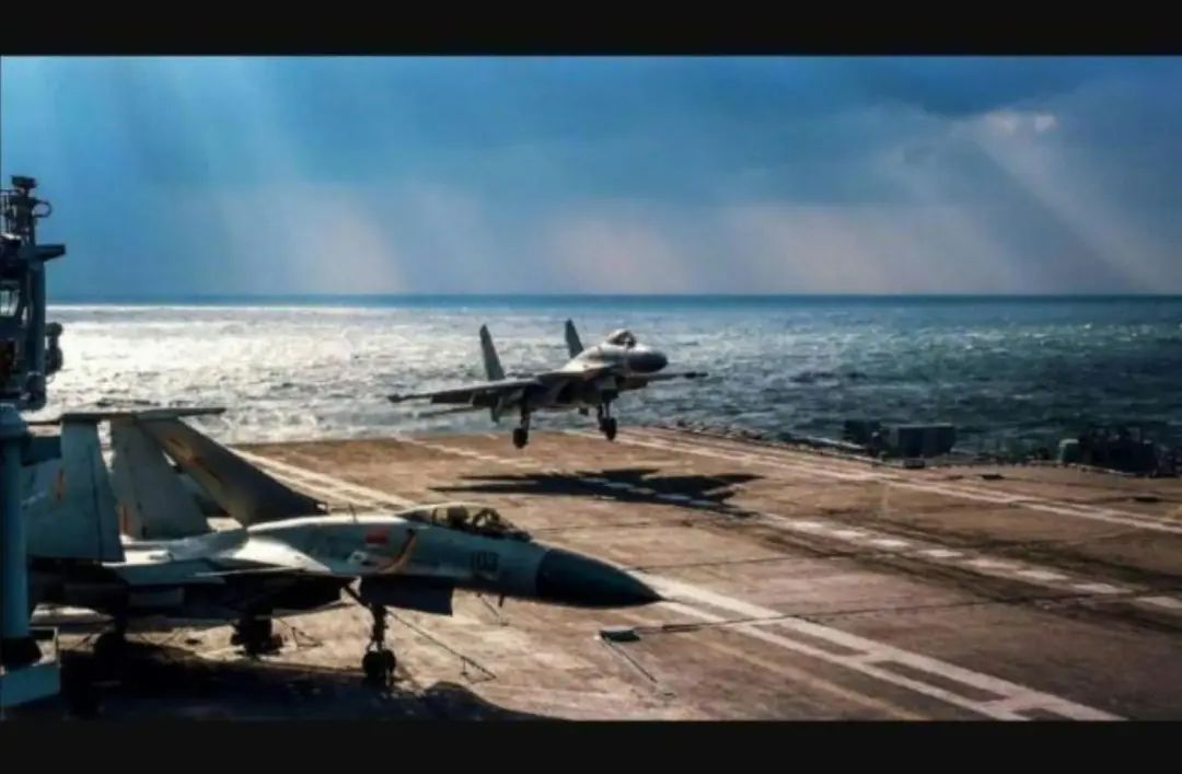 辽宁舰已脱胎换骨,摘掉“训练舰”帽子,放眼亚洲,根本没有对手