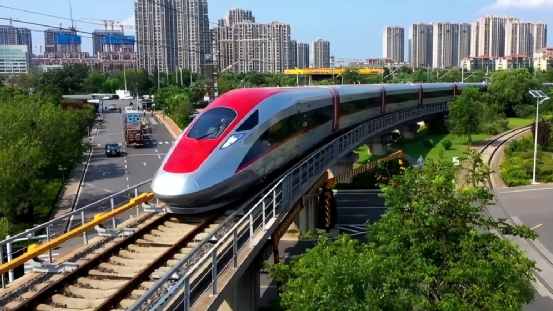 一带一路十年后,美国能成功抄作业么?