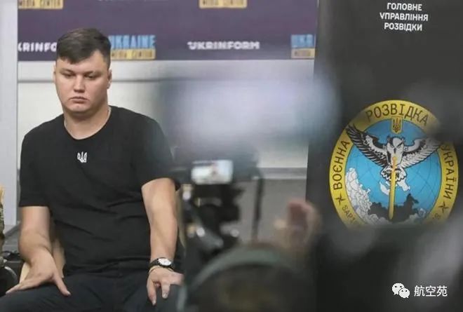 恶有恶报!叛逃的俄罗斯飞行员刚被奖赏50万美元,转眼却惨遭暗杀