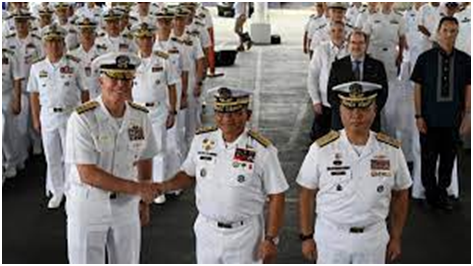 菲律宾今天侵闯我黄岩岛,选择的时机不一般!