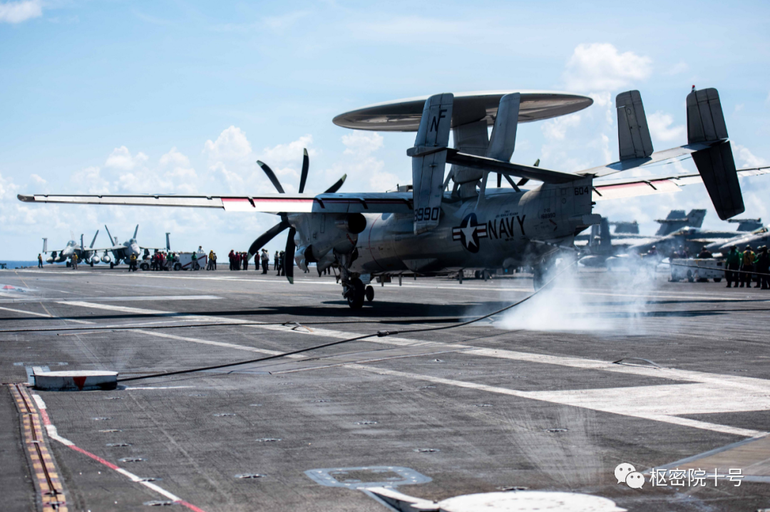 中美航母同巡航南海?中美战舰同时现身中东?