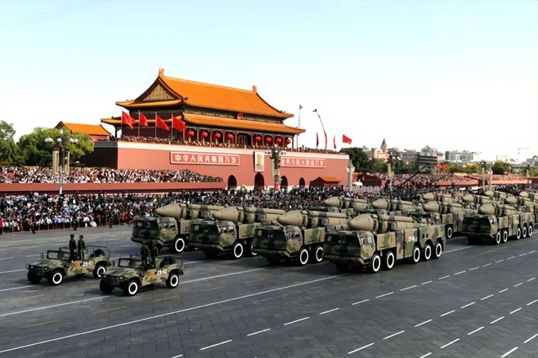 打扫院子,我们准备开门“迎客”,敌对势力懂得并且恐惧