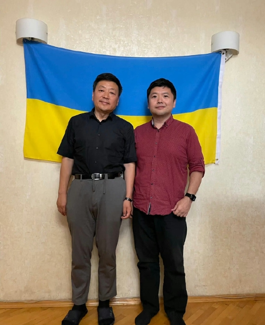 网传娶乌克兰老婆的反贼被乌克兰抓了,涉嫌多项重罪