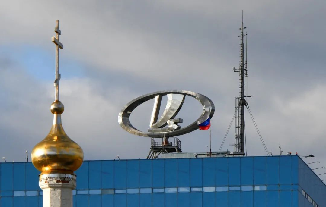 普京时代的俄罗斯|美制裁将对俄汽车工业造成致命打击