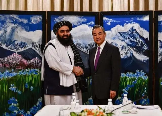 不打通瓦罕走廊，塔利班不甘心，中国没答应，但给了另一个选择