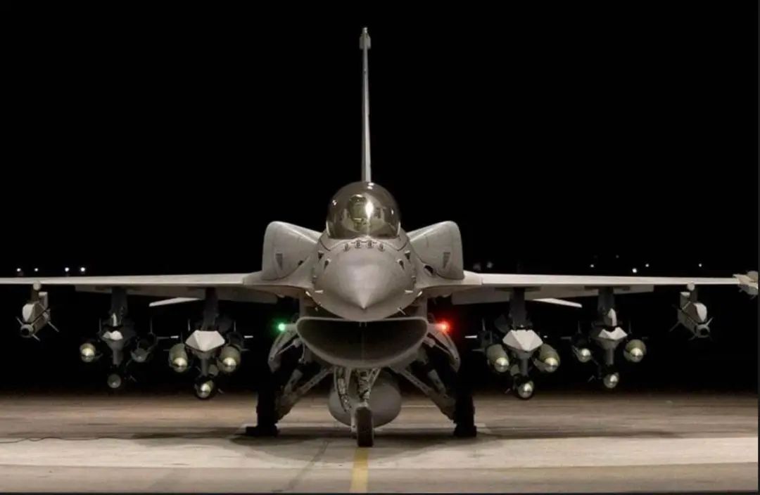 越南空军,凭什么敢号称“东南亚最强”?基本上,中国买啥他买啥