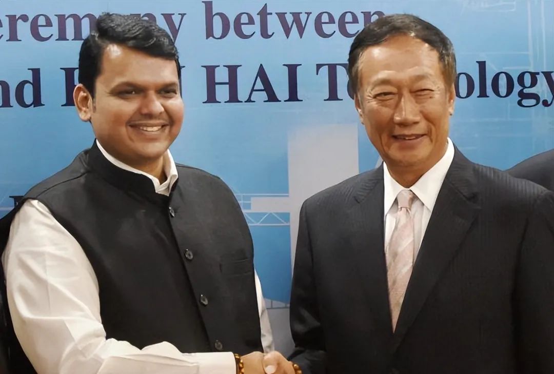 被郭台铭恶心到了,吃饭砸锅,国人不容