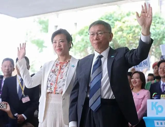 混乱不堪的台湾,今天迎来了重磅消息