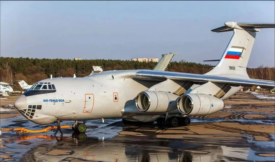 被中国抢了风头,俄式武器不香了!俄罗斯赴迪拜航展,惨遭零成交