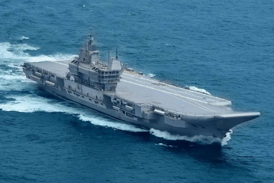 欲赶超中国海军，印度将建第二艘国产航母，可惜第一艘还没整明白