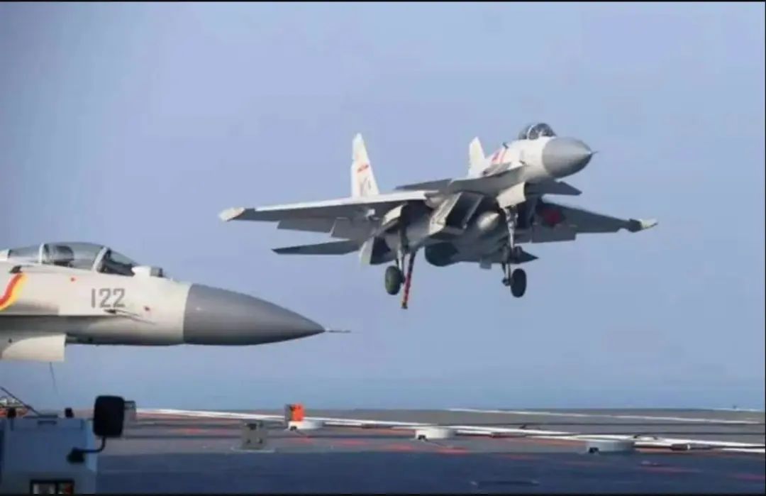 9天起降570架舰载机,“山东”舰震撼出击,对美日释放惊人战力