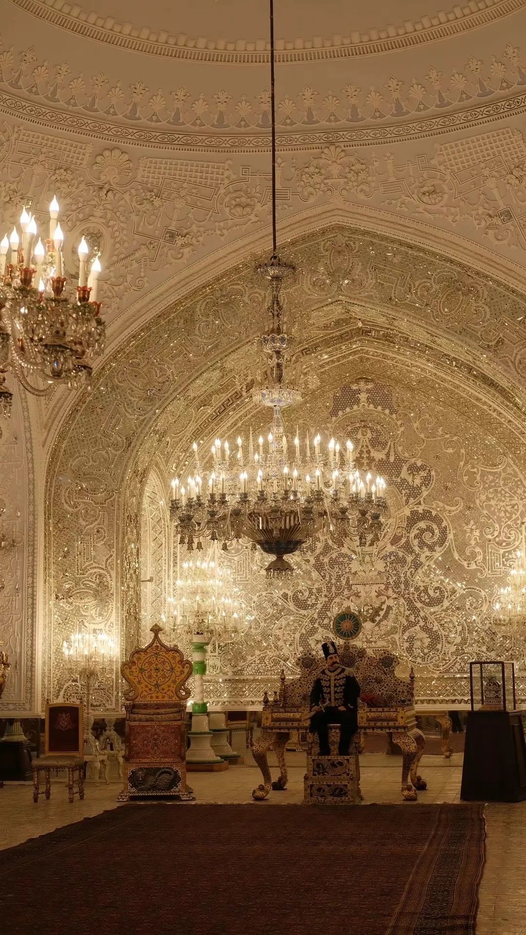 亲历:被美国制裁了40年的大国, 小孩都在拼命学中文