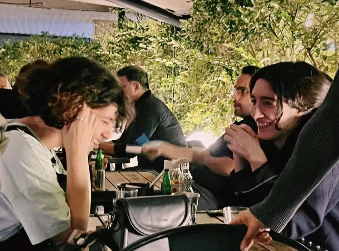 亲历:被美国制裁了40年的大国, 小孩都在拼命学中文