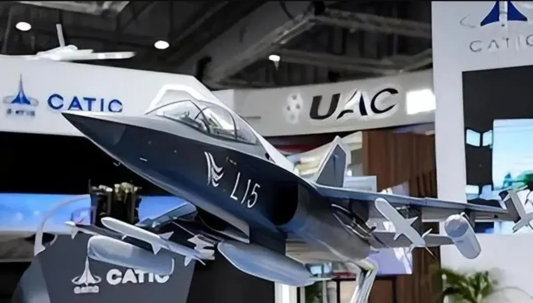 被中国抢了风头,俄式武器不香了!俄罗斯赴迪拜航展,惨遭零成交