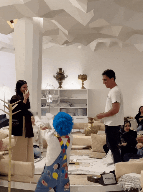 亲历:被美国制裁了40年的大国, 小孩都在拼命学中文