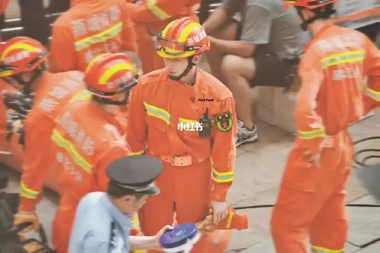 点击查看图片来源 一不小心!歪嘴龙王成老外的“电子榨菜”了?