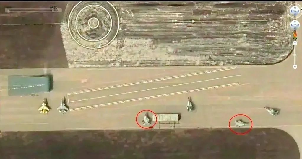 歼35即将上舰,印度猛夸!解放军实力毋庸置疑,但这种捧杀不可取