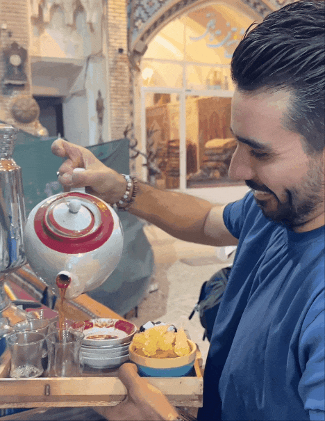 亲历:被美国制裁了40年的大国, 小孩都在拼命学中文