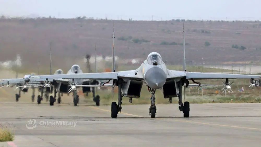 中国引进苏-27:军工与航空产业的经典国产代替案例