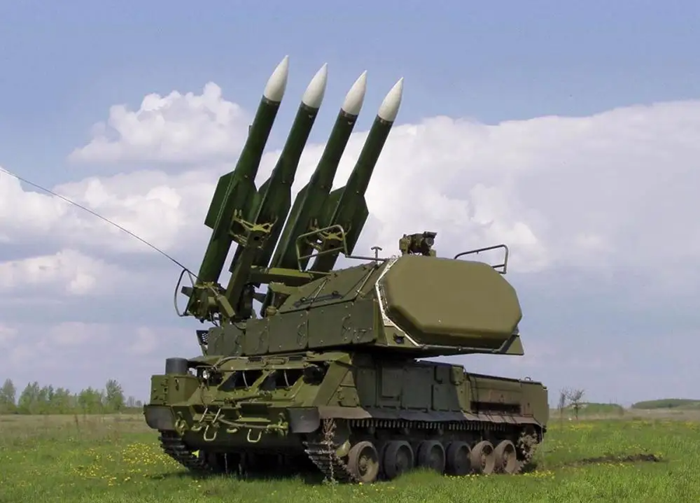 用苏联导弹车发射美国导弹！美国给乌克兰支的“高招”就这？