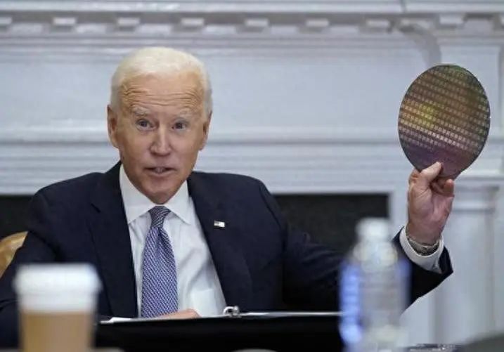 急于脱身的“内鬼们”的“福音”来了?