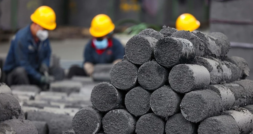 刚刚,中国出口管制正式生效,日韩急了,伤到了经济命脉