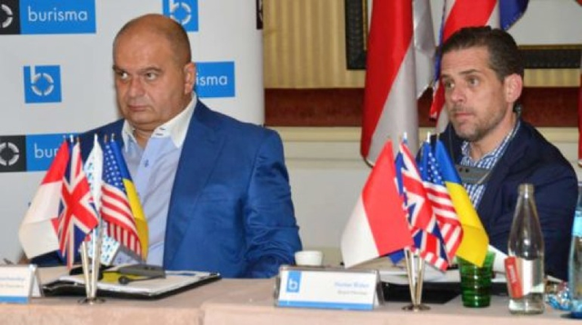 见过泽连斯基后,拜登被弹劾,俄乌冲突就要结束了吗?