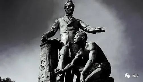 拜登“破四旧”,居然破到阿灵顿国家公墓