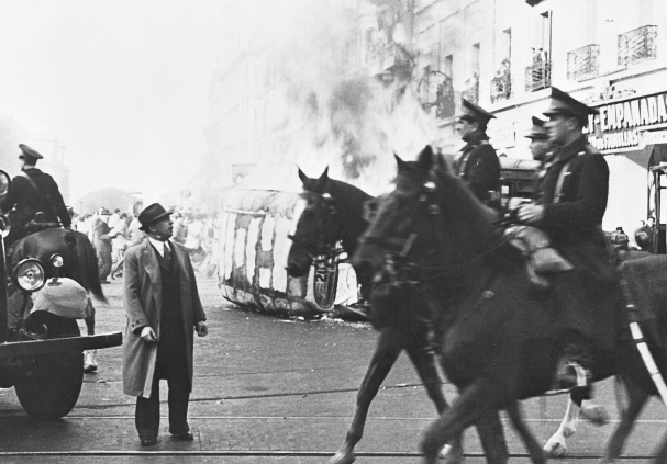 白银之国曾经的辉煌:阿根廷“第三条道路”为何失败?