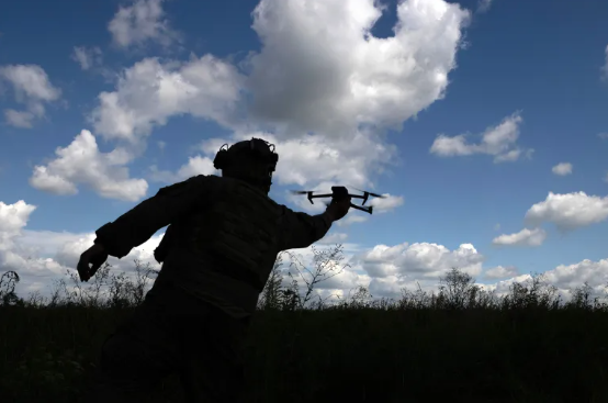 无人机作战如何改变俄乌冲突战局？