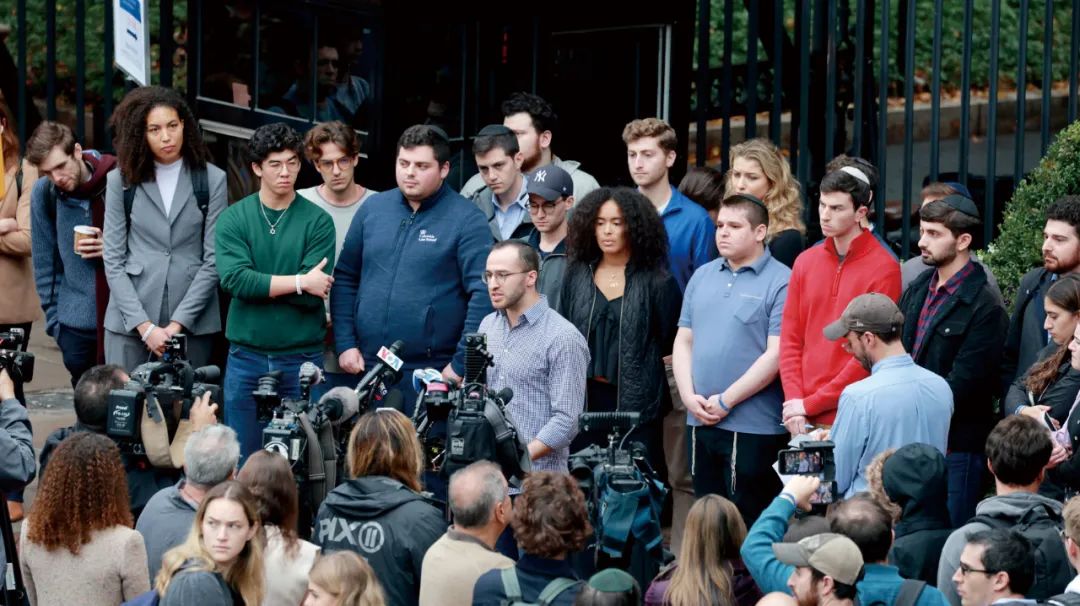 美国在大学围剿“反犹太主义”,不仅是“政治正确”那么简单