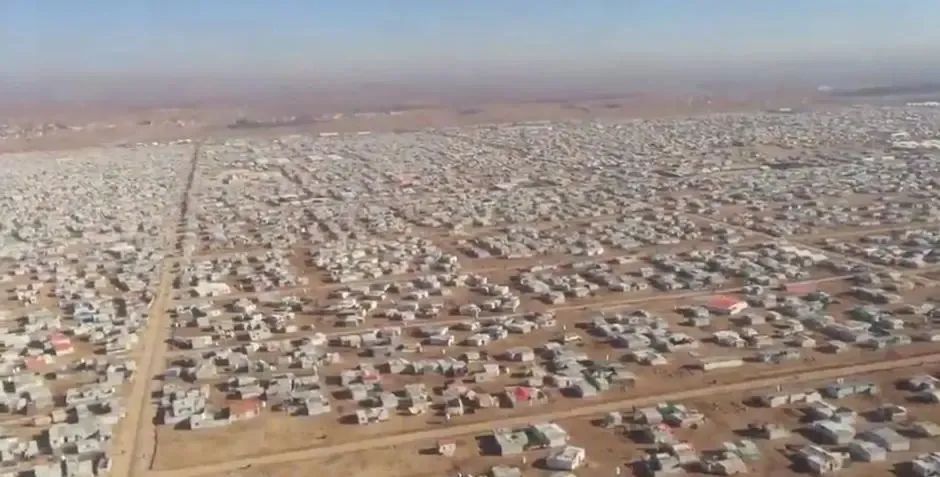 以色列开始进攻黎巴嫩!两面开战,真主党能扛得住吗?