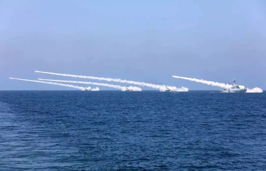 不顾中国警告,拜登出尔反尔,解放军发出最强音:绝不手软!