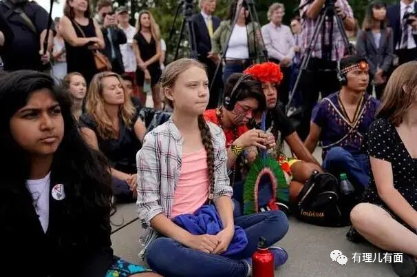 放心,欧洲的问题比美国的“觉醒思想病毒”严重多了!