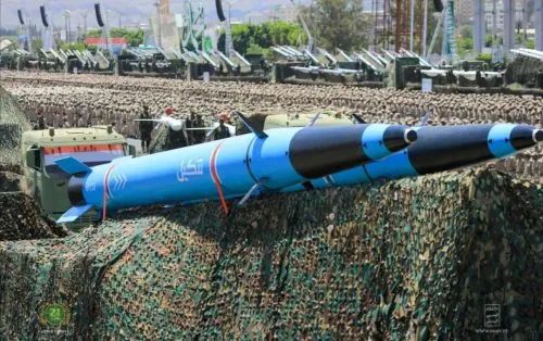 多枚导弹直扑美舰,“艾森豪威尔”号航母拉响警报!