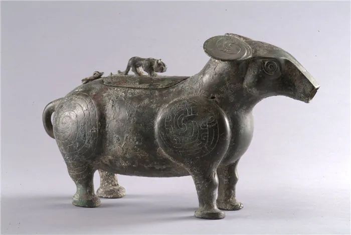 大汉帝国这个地下动物园里,有一只陪葬了2000年的大熊猫……