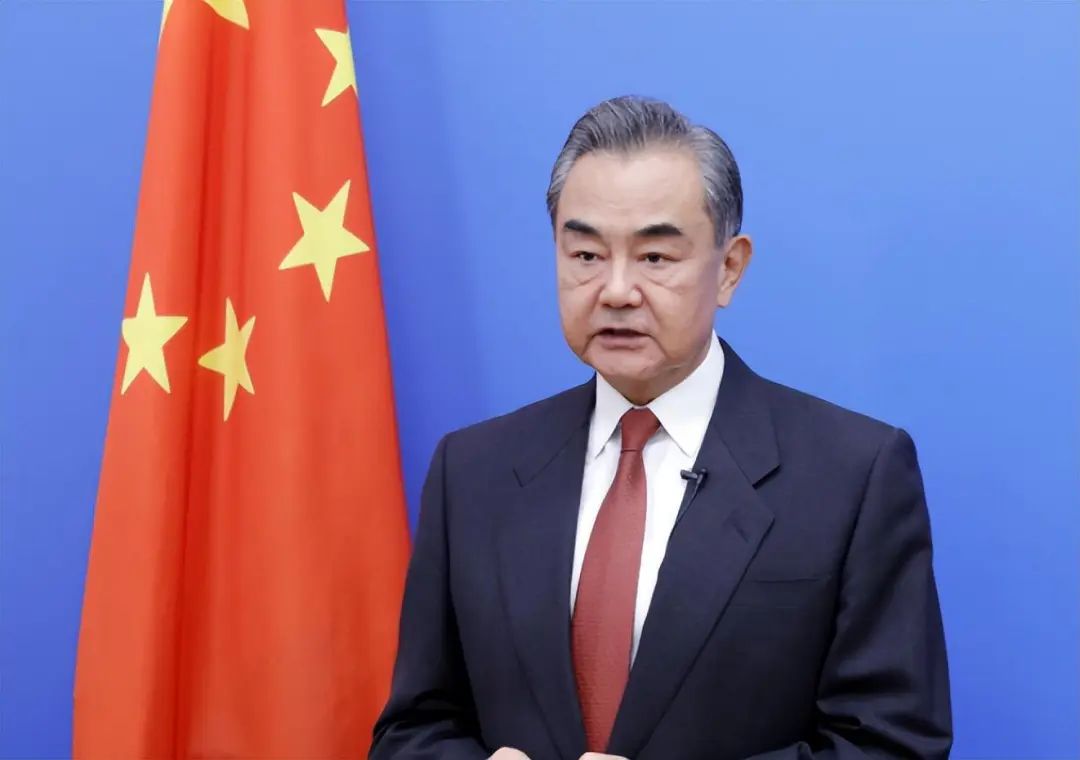 中方警告“悬崖勒马”后,菲律宾军方口风变了