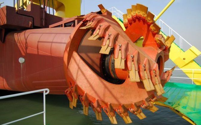 永暑礁长大了,110艘不沉的航空母舰震慑中国南海