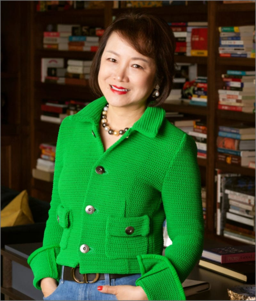 中国打工妹闯美国,救活一个小镇