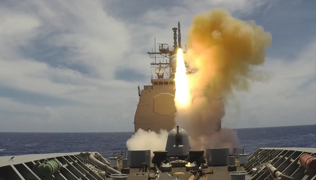 美高官:美海军应“重返80年代” 在失去卫星条件下训练 美高官:美海军应“重返80年代” 在失去卫星条件下训练