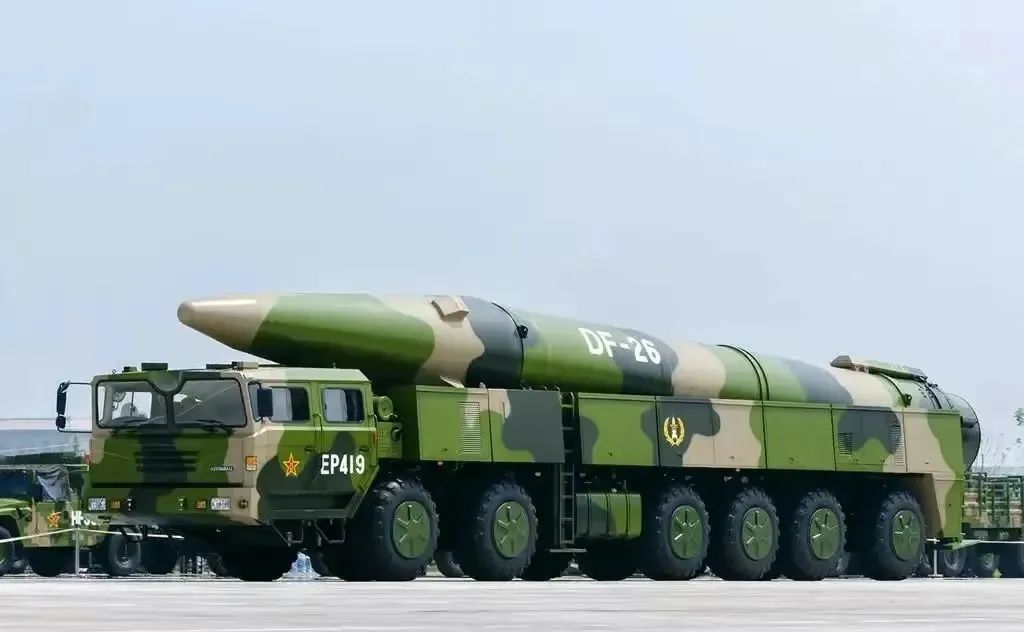 不打胡塞，美军在西太集结三艘航母是觉察到了解放军有动手的迹象？