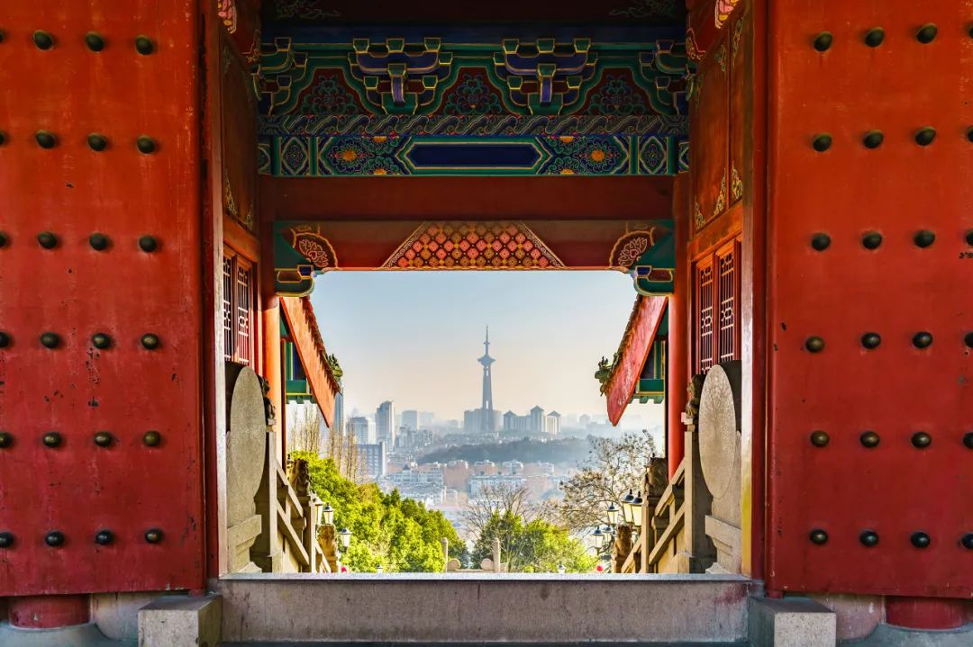 中国最爱改名的城市：改了40多次，曾用名70多个！如今名字超霸气，闻名天下！不输北京，此生必去......